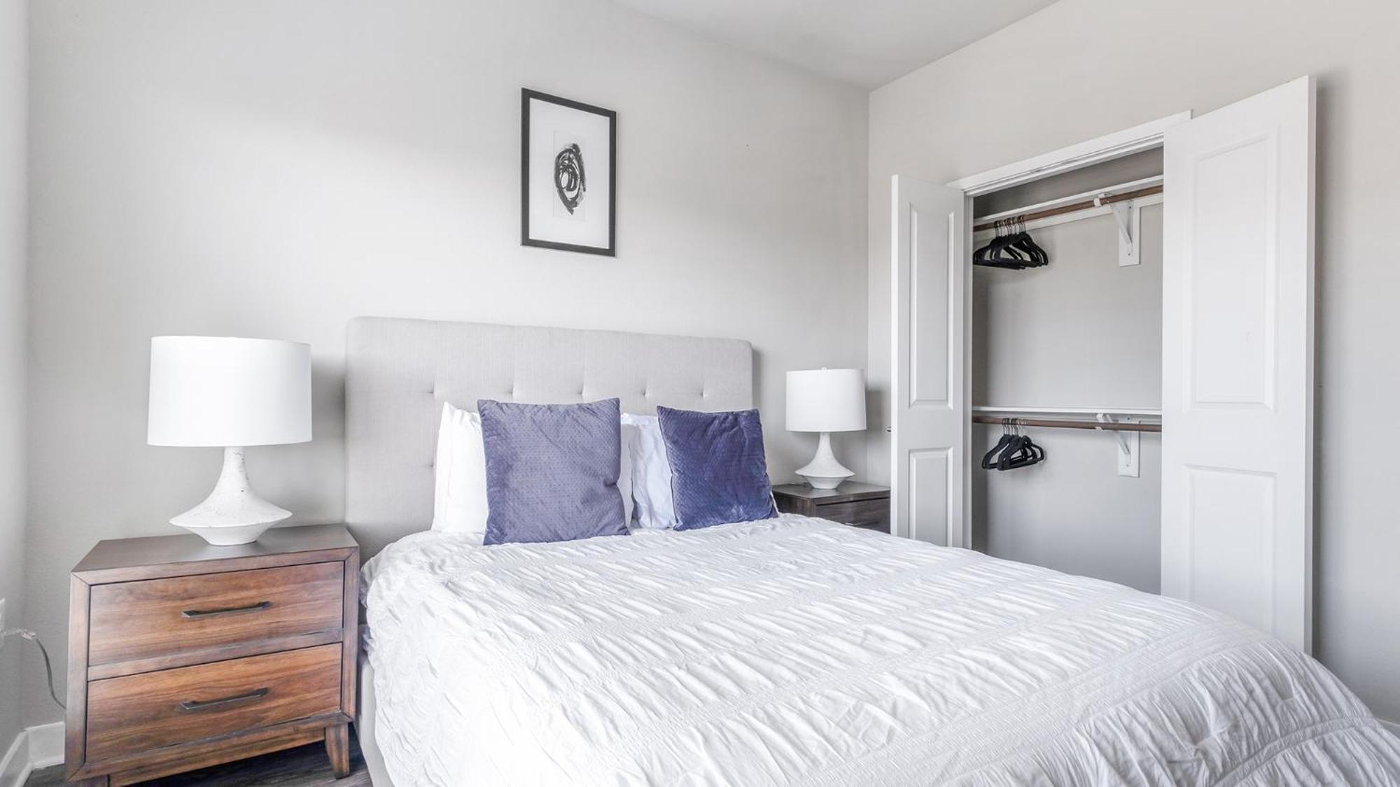 Falcon At Grand Harbor Condos By Barsala Katy Room photo